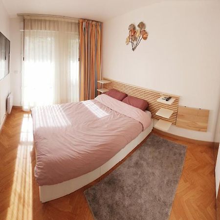 Cozy room in Paris LaDefense Courbevoie Buitenkant foto